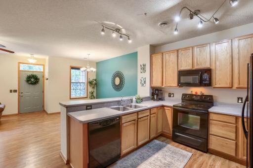 11041 Fergus Street NE, B, Blaine, MN 55449