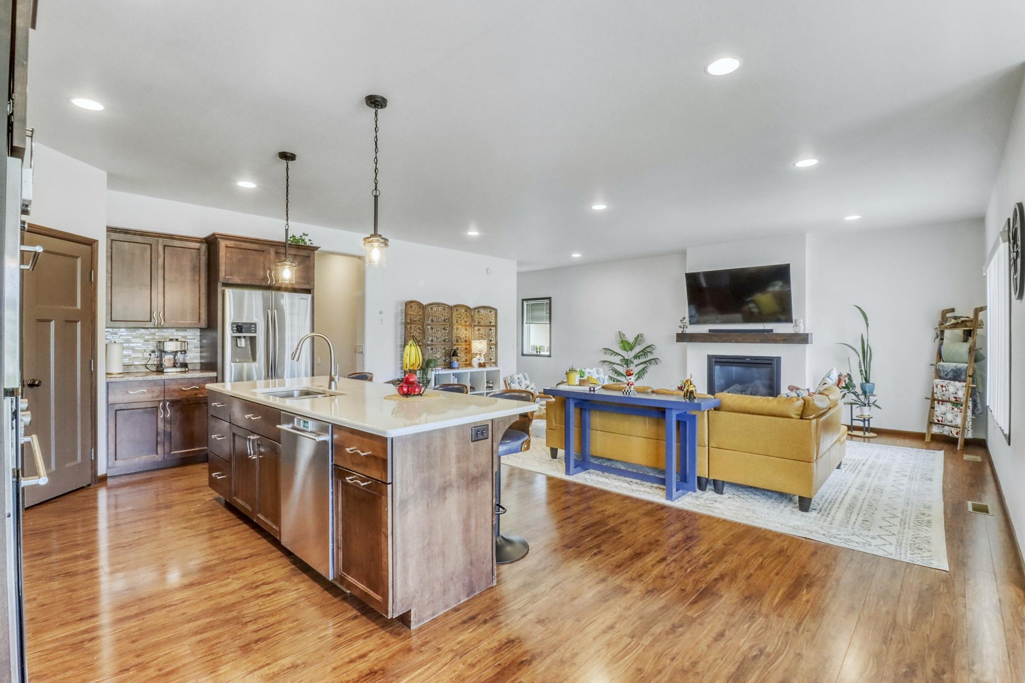 Kitchen1_3-3264.JPG