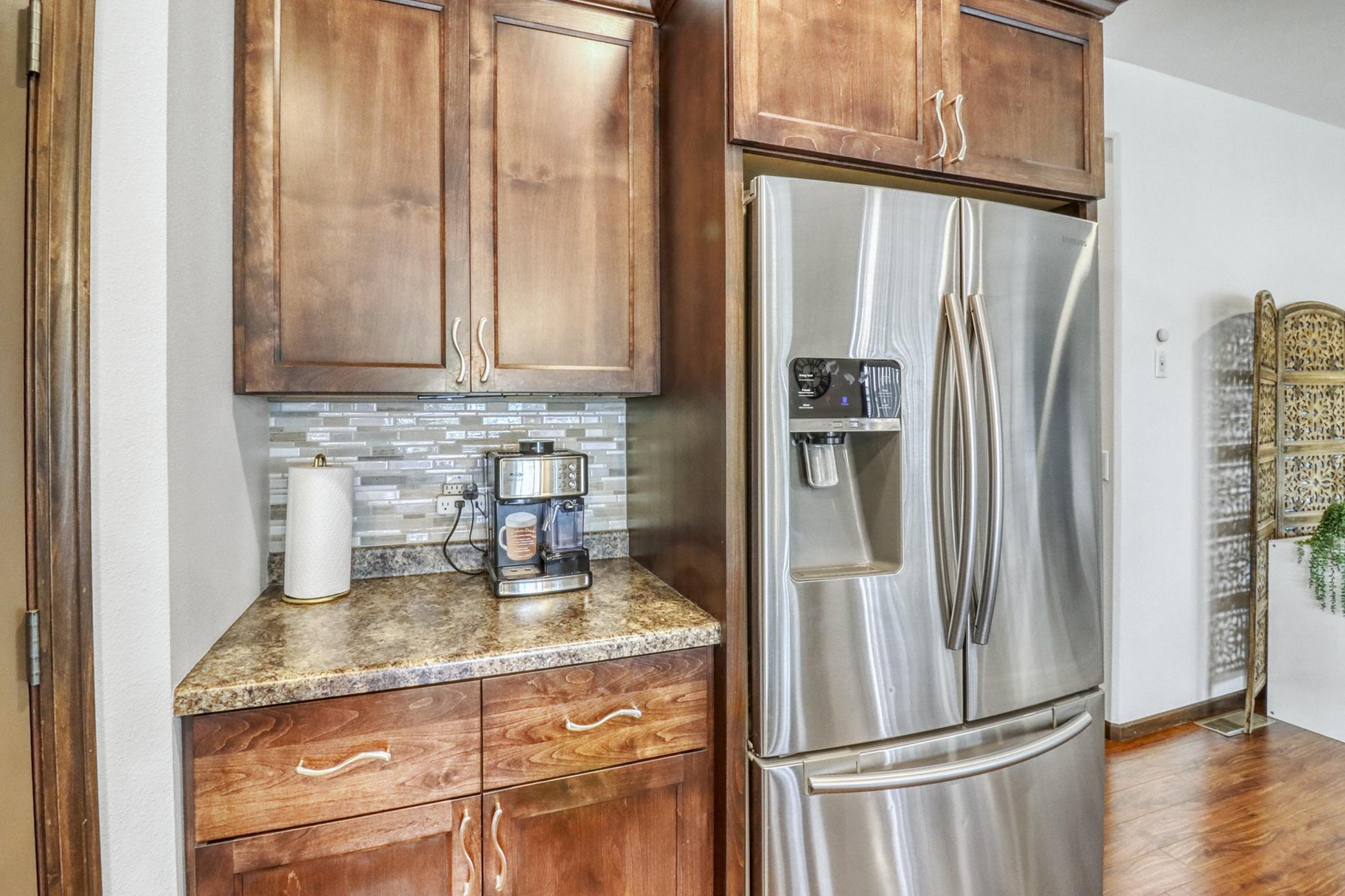 Kitchen1_7-3264.JPG