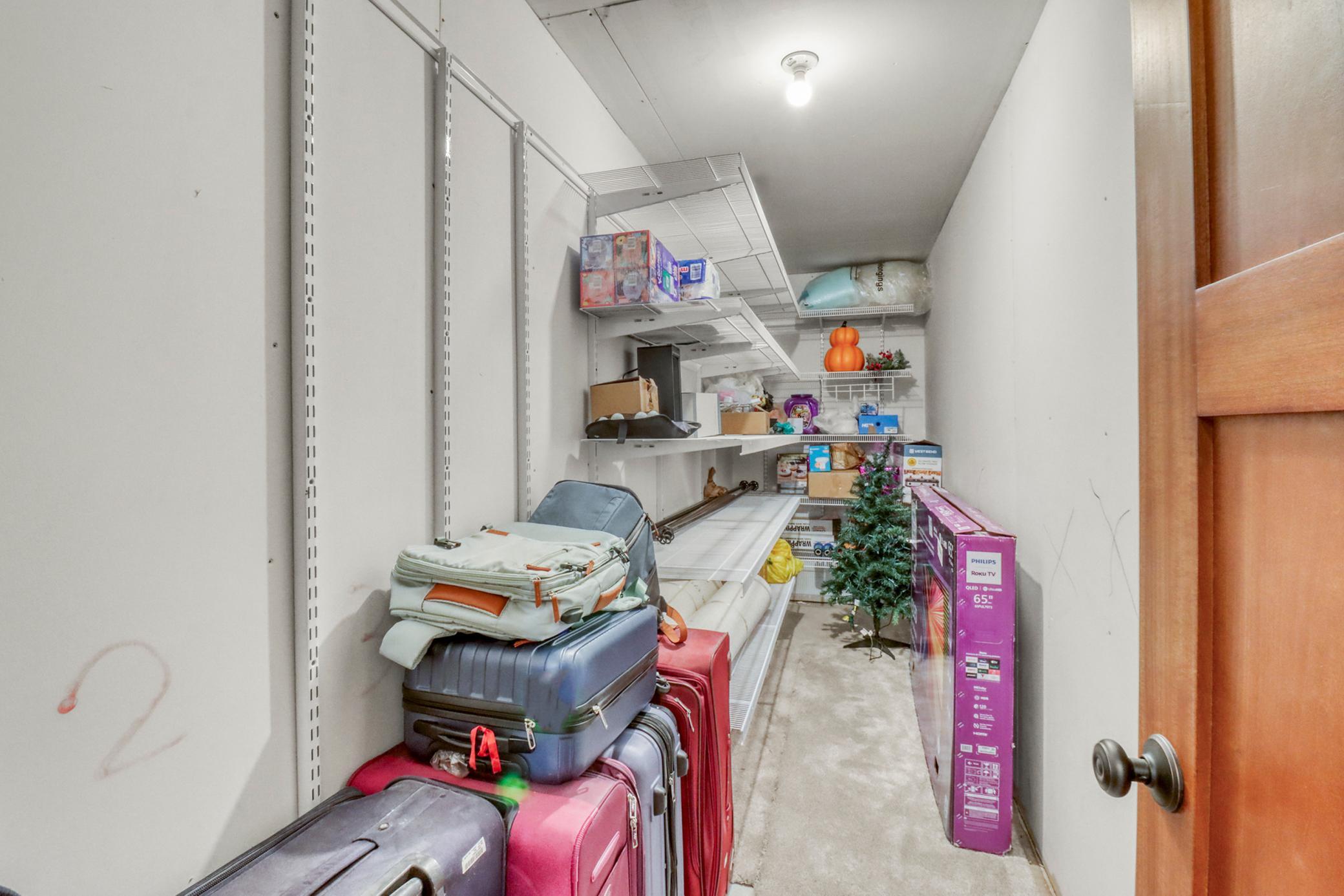 Basement Storage1_1-3264.JPG