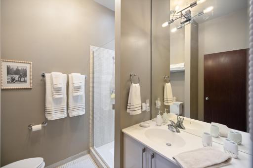 3/4 Guest bathroom / Clean, modern bathroom with quality finishes.