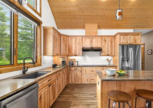 1801 20th Avenue, Two Harbors, MN 55616