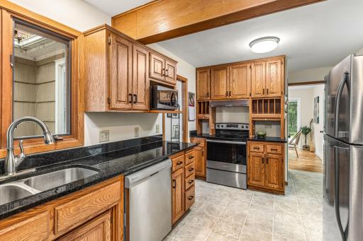 1993 9th Street, Saint Paul, MN 55110