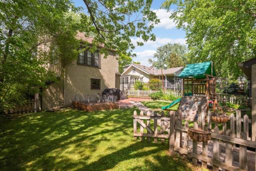 2715 Robbins Street, Minneapolis, MN 55410