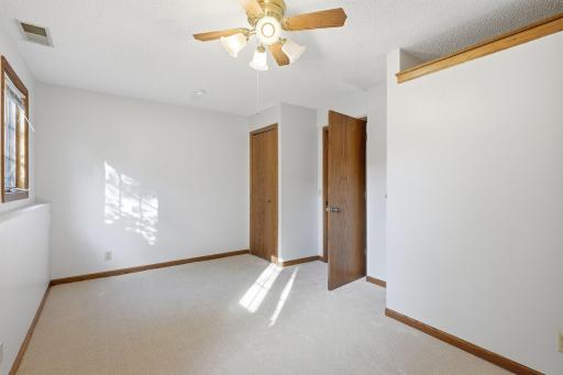 785 Santa Vera Drive, Chanhassen, MN 55317