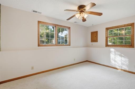 785 Santa Vera Drive, Chanhassen, MN 55317