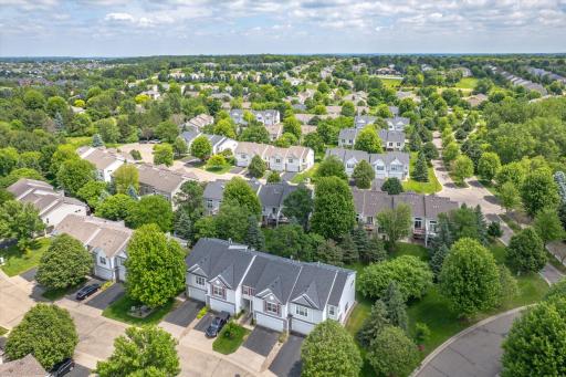 2259 Saint Johns Place, Woodbury, MN 55129