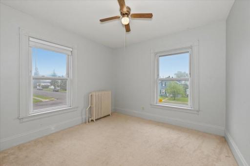 2004 E 5th Street, Superior, WI 54880