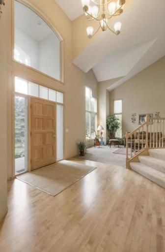 8217 W 93rd Street Circle, Minneapolis, MN 55438