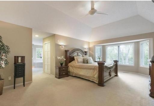 8217 W 93rd Street Circle, Minneapolis, MN 55438