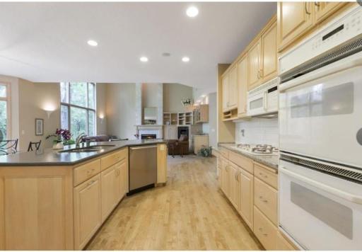 8217 W 93rd Street Circle, Minneapolis, MN 55438