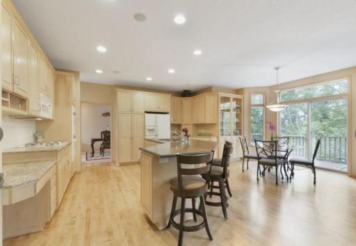 8217 W 93rd Street Circle, Minneapolis, MN 55438