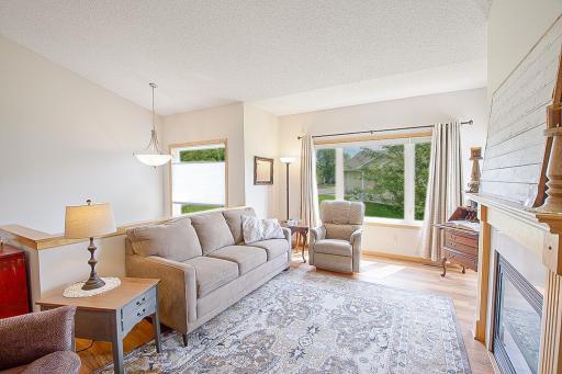 603 Bluffs Parkway, Buffalo, MN 55313