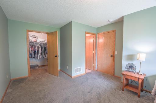 603 Bluffs Parkway, Buffalo, MN 55313