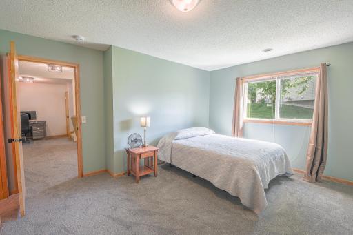 603 Bluffs Parkway, Buffalo, MN 55313
