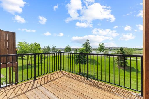 12067 84th Avenue N, Osseo, MN 55369