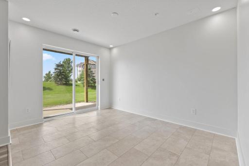 12067 84th Avenue N, Osseo, MN 55369