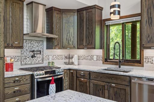 Gourmet kitchen to create the best meals with family and friends