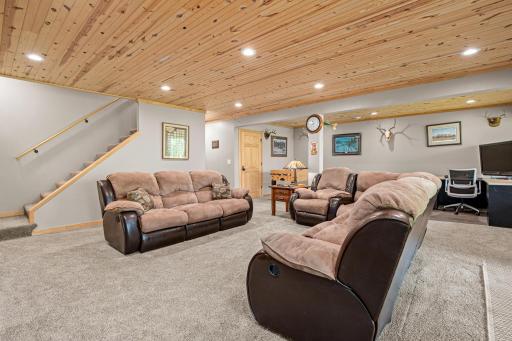 2354 305th Avenue, Mora, MN 55051