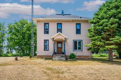 Photo for 14089 430th Avenue, Blue Earth, MN 56013 - listing #7091272 14089 430th Avenue, Blue Earth, MN 56013