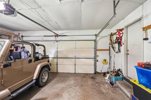 43-web-or-mls-194th Ave-S1607-043.jpg
