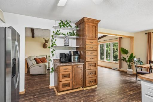 20-web-or-mls-194th Ave-S1607-020.jpg