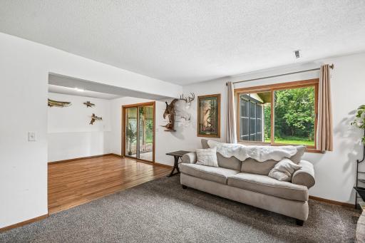 35-web-or-mls-194th Ave-S1607-035.jpg