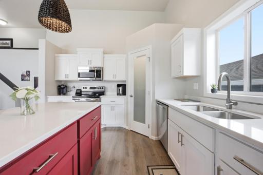 1566 66th Avenue S, Fargo, ND 58104