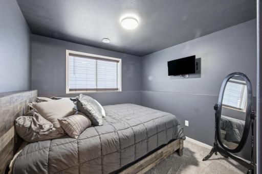 1566 66th Avenue S, Fargo, ND 58104