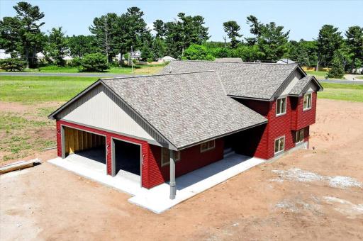 Estimated completion in 60 daysâthere's still time to customize! Buyers can still select interior finishes and personalize your home. Donât miss the opportunity to own a brand-new home in Wild River Crossing!