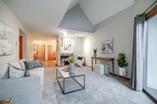 232 W Franklin Avenue, 303, Minneapolis, MN 55404