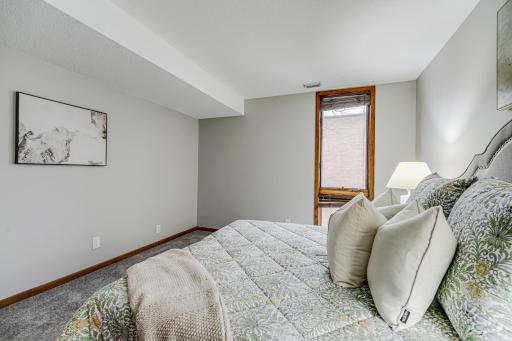 232 W Franklin Avenue, 303, Minneapolis, MN 55404
