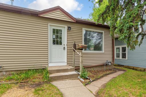 4440 7th Street NE, Minneapolis, MN 55421