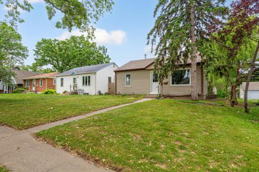 4440 7th Street NE, Minneapolis, MN 55421