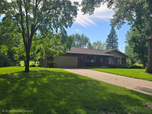 2536 13th Avenue SE, Saint Cloud, MN 56304