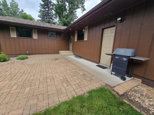 Beautiful backyard patio that have been frequented by local deer!