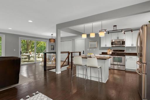 2884 W Owasso Boulevard, Roseville, MN 55113