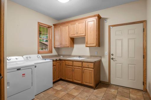 33480 Hemingway Avenue, Stacy, MN 55079