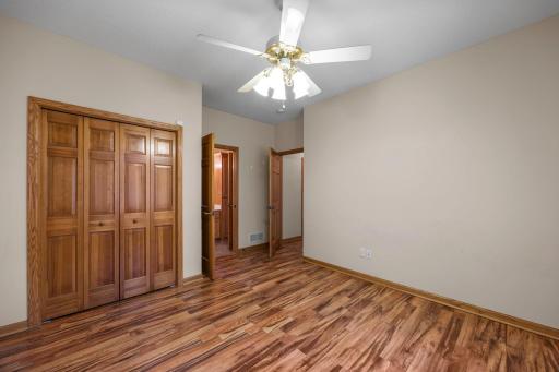 33480 Hemingway Avenue, Stacy, MN 55079