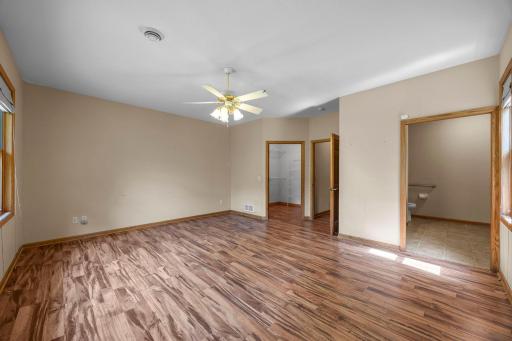 33480 Hemingway Avenue, Stacy, MN 55079