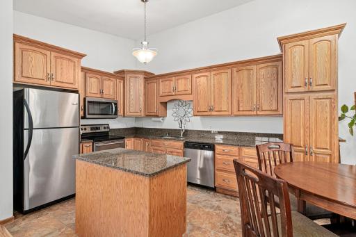 7923 147th Street W, Apple Valley, MN 55124