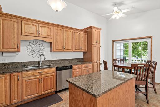 7923 147th Street W, Apple Valley, MN 55124