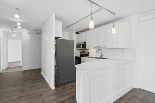 19 1st Street S, B908, Minneapolis, MN 55401