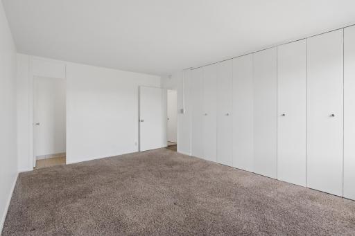 19 1st Street S, B908, Minneapolis, MN 55401