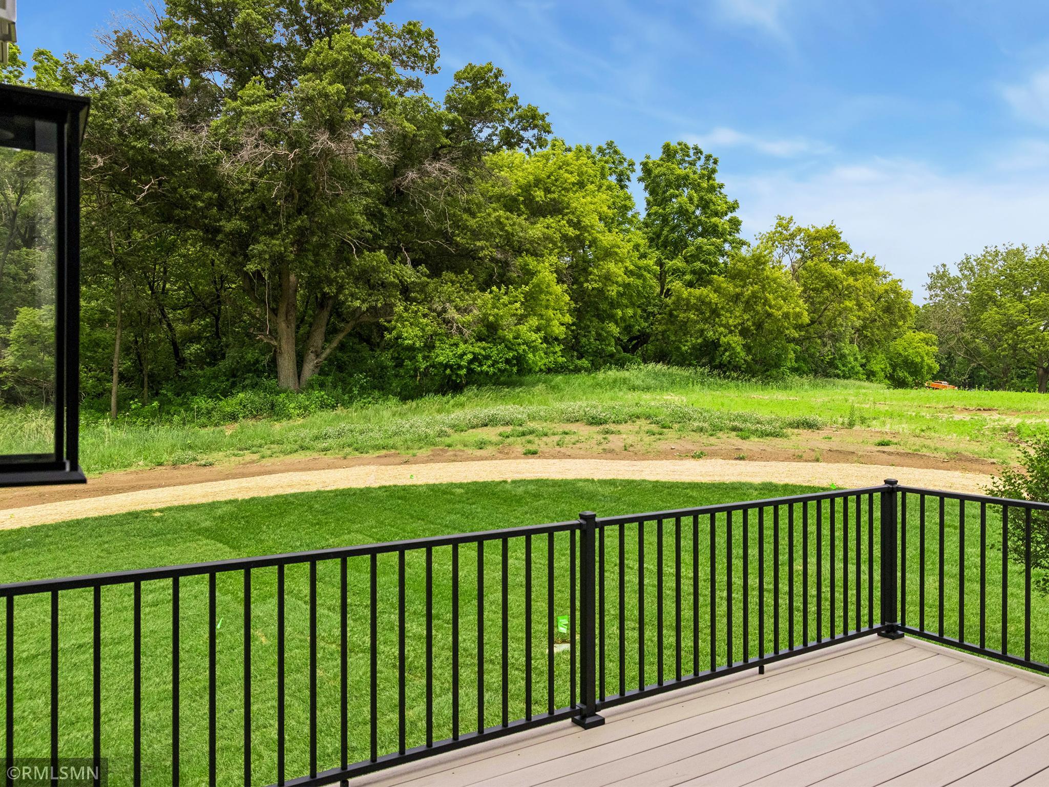 7390 Keswick Ct_100.jpg