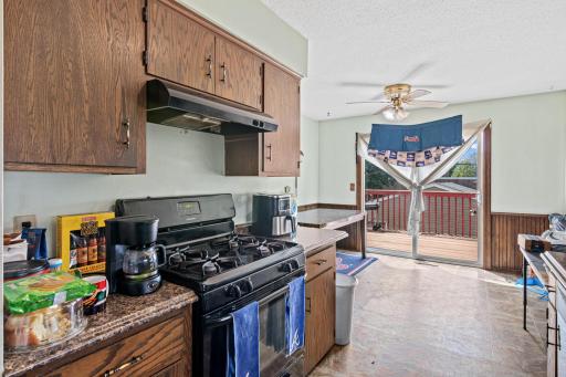 980 Jessamine Avenue E, Saint Paul, MN 55106