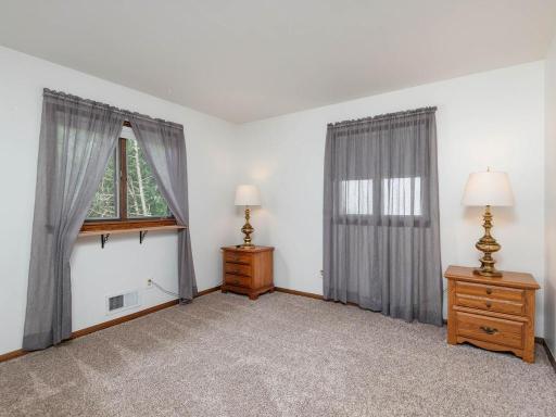 1519 14th Avenue NW, New Brighton, MN 55112