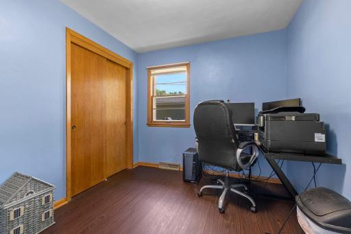 512 Woodley Street E, Northfield, MN 55057