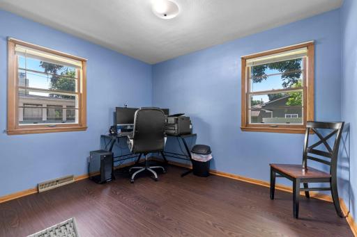 512 Woodley Street E, Northfield, MN 55057