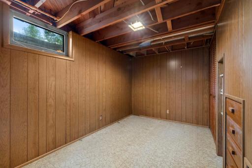 512 Woodley Street E, Northfield, MN 55057